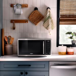 Whirlpool 1.0 Cu. Ft. Countertop Microwave with Air Fry view 5