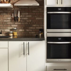 Whirlpool® 24 Inch Smart Double Wall Oven with True Convection and 5.8 Cu. Ft. Capacity view 9