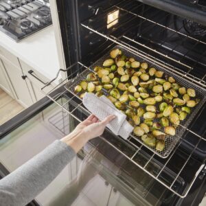 Whirlpool® 30 Inch Smart Combination Wall Oven with True Convection and Air Fry Mode view 11